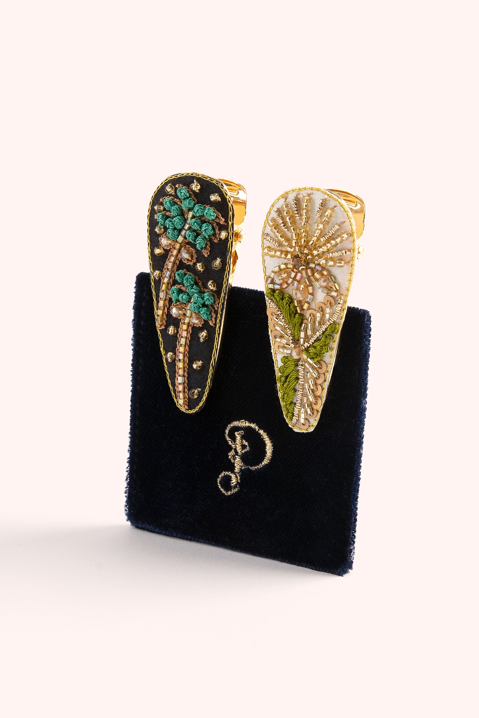 Hairclips Midnight Trees & Champagne Flower